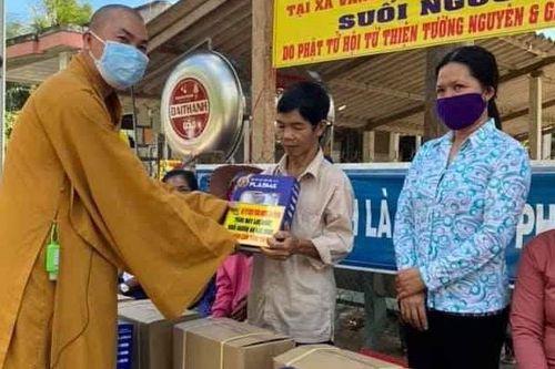 Giọt nước nghĩa tình vùng hạn mặn