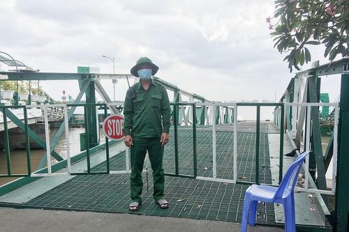 Giữ an toàn những chuyến phà trong mùa dịch
