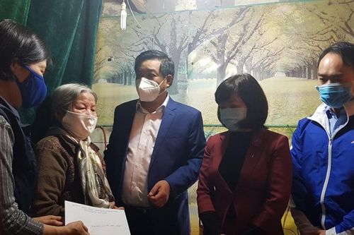 Hà Nội: Hàng nghìn hộ gia đình nhận được hỗ trợ kịp thời