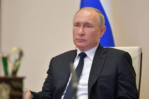 Ví Covid-19 là quân xâm lược Trung cổ, Putin ra loạt biện pháp hỗ trợ kinh tế