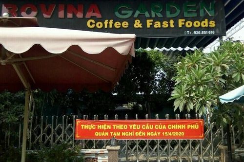 Kiểm tra việc hạn chế tập trung đông người trên địa bàn thị trấn