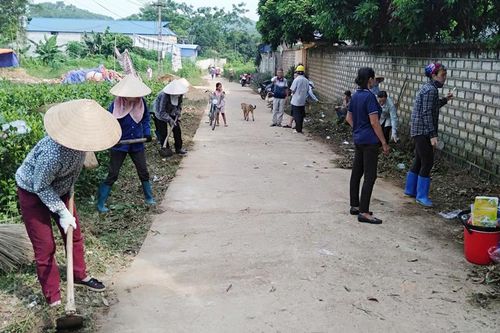 Hỗ trợ phụ nữ xây dựng gia đình '5 không, 3 sạch'