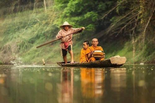Vượt qua dòng xiết