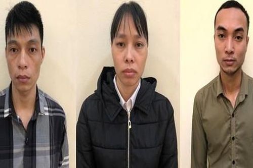Khởi tố nhóm nhân viên 'rút ruột' hàng của công ty