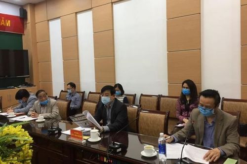 Người có các yếu tố nguy cơ cần quan tâm và chăm sóc để phòng tránh mắc COVID-19