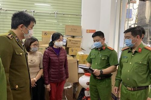 Phát hiện công ty kinh doanh, làm giả vật tư y tế với số lượng rất lớn