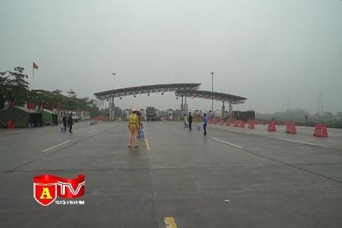30 tổ công tác liên ngành kiên trì bám địa bàn chống dịch Covid-19