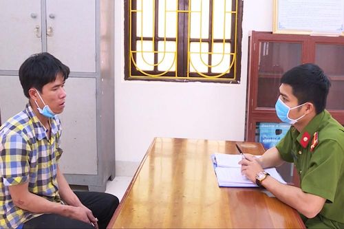 Khởi tố 2 trường hợp chống đối tại chốt kiểm dịch Covid-19