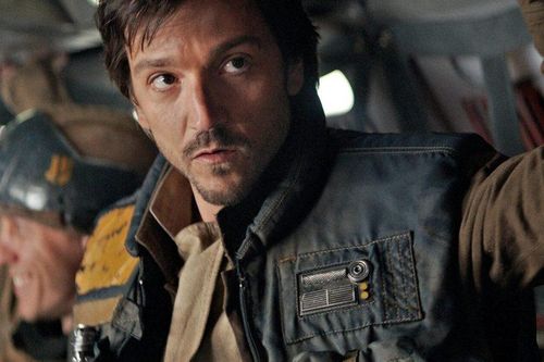 Sao phim 'Star Wars' vui mừng khi hai con nhỏ khỏi Covid-19