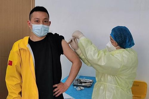 Tình nguyện viên thử vắc-xin virus corona: 'Tôi mong Vũ Hán sống lại'