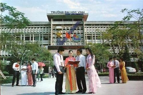 Kiểm tra việc phát triển giảng viên tại trường ĐH có khoa sư phạm