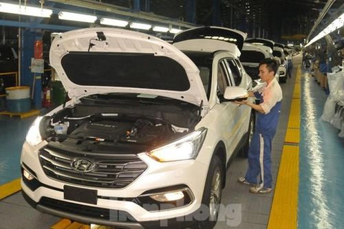 Đề xuất giảm 50% lệ phí trước bạ khi đăng ký ô tô sản xuất trong nước
