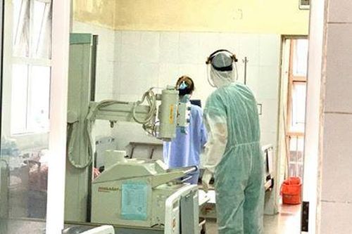 Tổ công tác đặc biệt hỗ trợ Hà Nội dập dịch COVID -19 ở Mê Linh