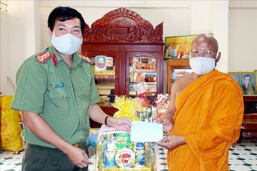 Đồng bào Khmer An Giang đón Tết Chôl Chnăm Thmây vui tươi, an toàn trong mùa dịch