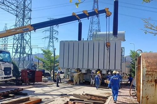 Tháng 4 này sẽ đóng điện dự án nâng công suất trạm biến áp 500kV Vĩnh Tân