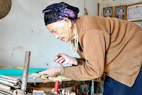 Cụ Bà Lý Thị Chương: Cần mẫn giữ lại nét xưa