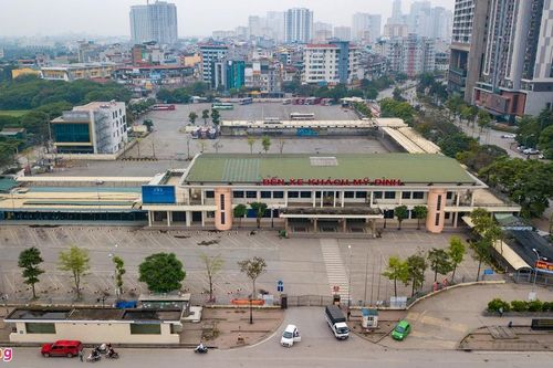 Các bến xe ở Thủ đô vắng lặng chưa từng thấy sau 10 ngày cách ly toàn xã hội