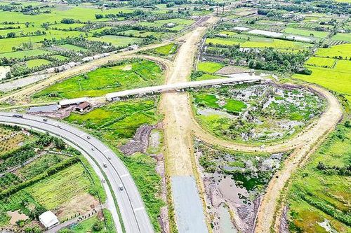 Gỡ vướng cho các dự án giao thông chậm tiến độ