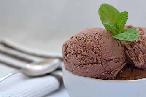 Công thức làm kem chocolate cho ngày nắng