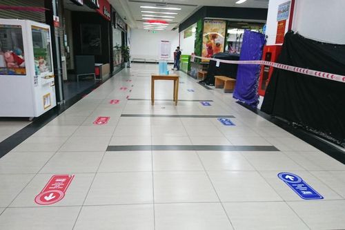 Hình ảnh sinh động về những ngày giãn cách xã hội ở Hà Đông