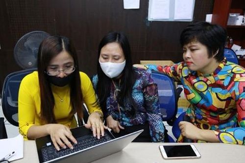 Khi các thầy cô lên sóng truyền hình