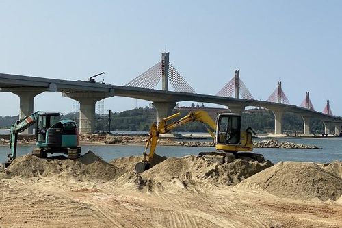 Sau loạt bài 'nóng' tình trạng khai thác khoáng sản trái phép: Chủ tịch tỉnh Quảng Ngãi yêu cầu xử lý nghiêm