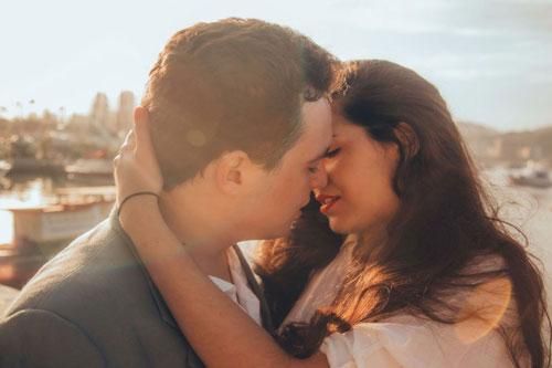 Nếu yêu nhau được 1 năm, đây là những điều bạn nhất định phải biết