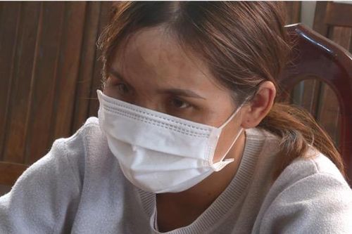 Đắk Lắk: Bắt giữ nữ quái chuyên dùng con nhỏ phân tán sự chú ý của mọi người để trộm cắp