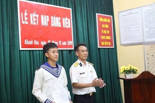 Kết nạp Đảng ở Trường Sa