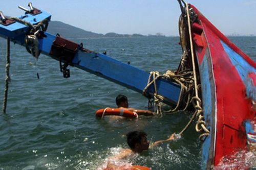 Truy tìm tàu chở hàng 'Sài Gòn 815' tông chìm tàu cá rồi bỏ đi