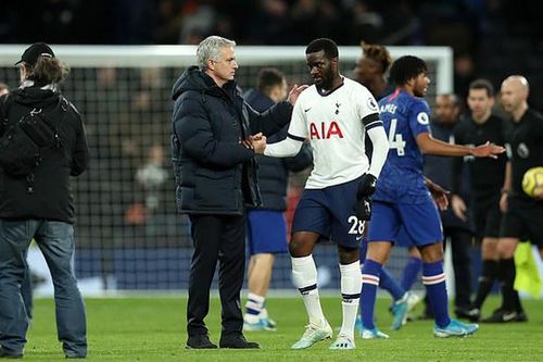 Bị Mourinho sỉ nhục, tiền vệ Pháp tháo chạy sang Barca