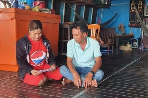 Bé trai 14 tuổi mất tích bí ẩn trên ghe cá