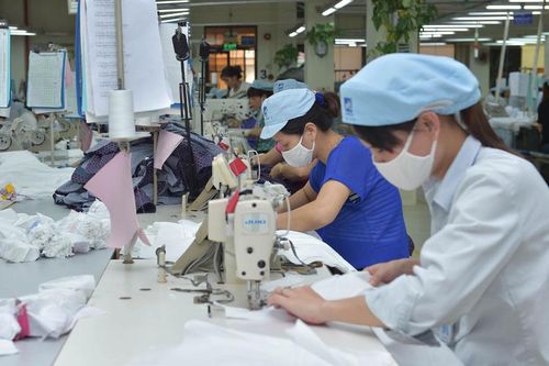 Năng lực sản xuất khẩu trang đạt 8 triệu chiếc/ngày