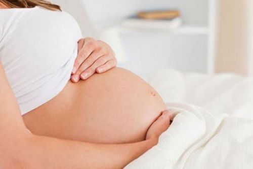 Trị huyết trắng khi mang thai