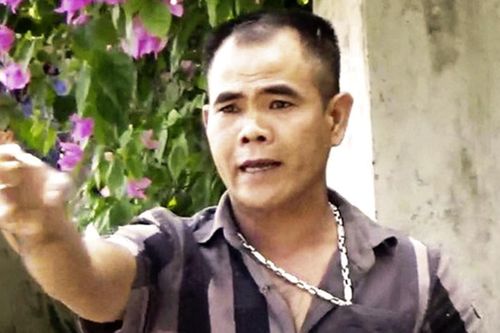 Yêu cầu xử nghiêm chủ quán vác mã tấu đuổi chém tổ phòng dịch Covid-19