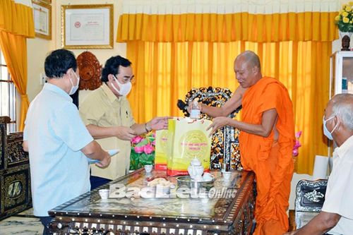 Đồng bào Khmer đón Tết cổ truyền: Trọn đạo - An toàn