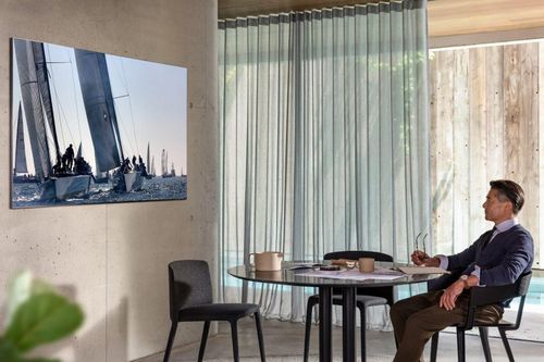 Samsung ra mắt TV QLED 8K vô cực đầu tiên tại Việt Nam
