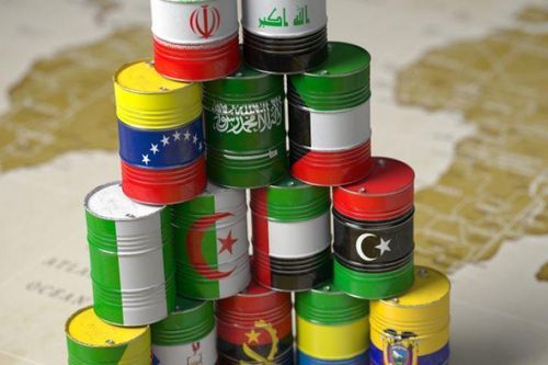 OPEC+ 'chốt' cắt giảm sản lượng dầu mỏ 'khủng', Tổng thống Trump lên tiếng ca ngợi
