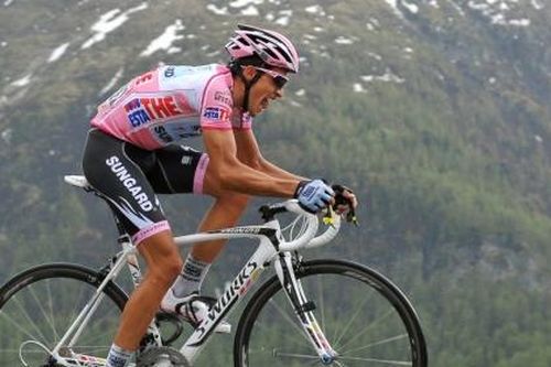Cựu vô địch Tour de France, Alberto Contador bán đấu giá xe, quyên tiền cho cuộc chiến chống Covid-19