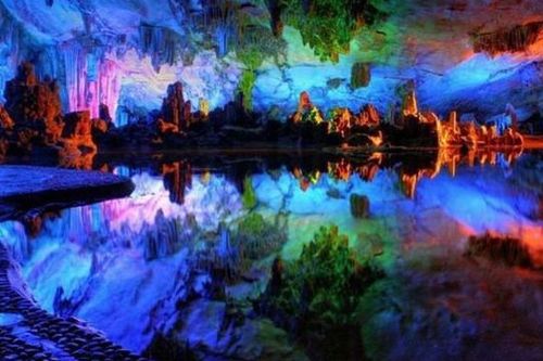 Hang Sơn Đoòng là 1 trong 10 tour du lịch ảo đáng tham quan nhất thế giới