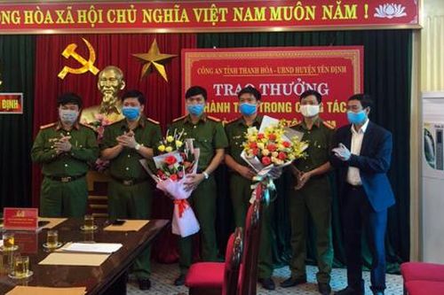 Thưởng nóng chuyên án phá đường dây cờ bạc liên tỉnh
