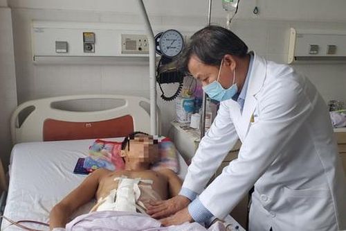 Cứu sống bệnh nhân bị vỡ tụy, vỡ tá tràng nguy kịch