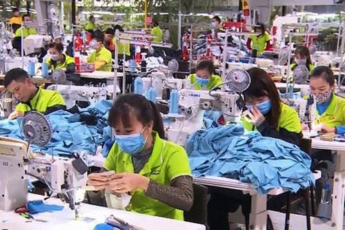 Bộ Công Thương thông tin về việc sản xuất và xuất khẩu khẩu trang