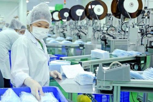 Phê bình các đơn vị không gửi báo cáo năng lực cung cấp khẩu trang y tế