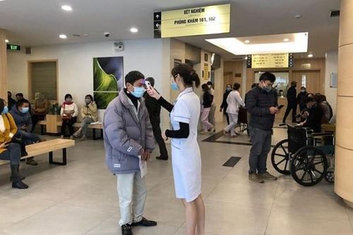 Tiếp nhận một bệnh nhân ung thư giai đoạn cuối từ Nhật Bản về cách ly, điều trị