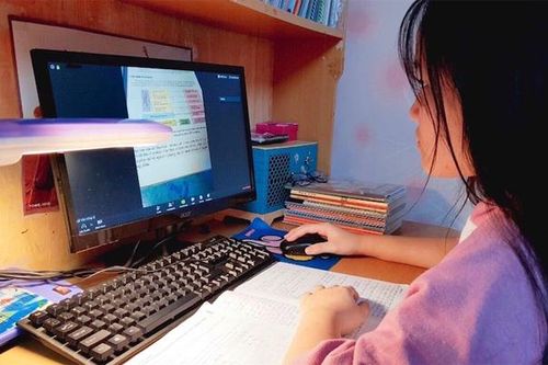 Quận Cầu Giấy: Học sinh lớp 9 được hỗ trợ ôn tập qua hệ thống câu hỏi trắc nghiệm
