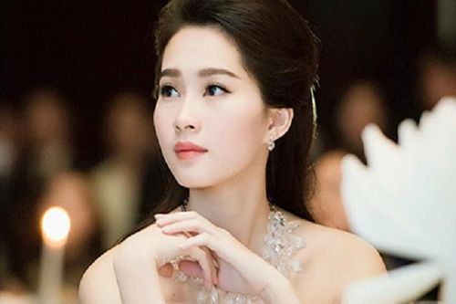 Tôi choáng váng khi bạn trai đưa bố mẹ tôi đi ăn chơi hết hàng chục triệu đồng