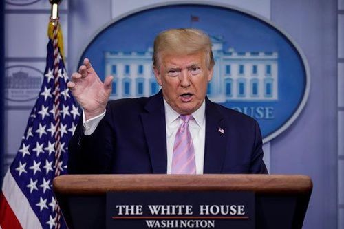 Ông Trump nổi trận lôi đình, khẳng định toàn quyền dỡ phong tỏa chống Covid-19