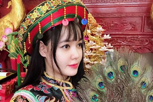 Nhan sắc 'vạn người mê' của thanh đồng 9X Đà Nẵng