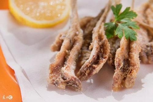 Ăn nhiều những thực phẩm này sẽ càng khiến phụ nữ già đi nhanh chóng